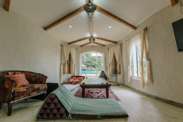 Unplug from Worry: Anxiety Treatment Solutions in Dubai